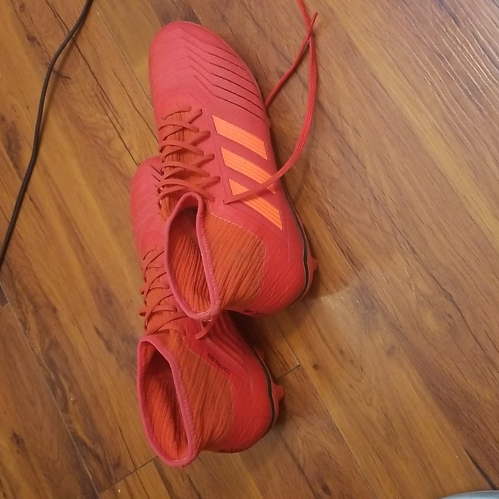 Adidas Predator 19.2 soccer cleats, size 7 in US, color red